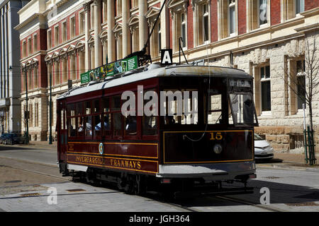 Le Tram et historique bâtiments ministériels du gouvernement, New Regent Street, Christchurch, Canterbury, île du Sud, Nouvelle-Zélande Banque D'Images