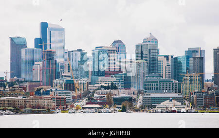 Vue sur l'horizon de l'État de Washington depuis Gasworks Park Banque D'Images