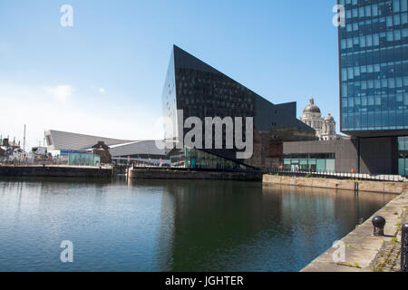 11 l'île de Mann et le Musée de la vie par Liverpool Liverpool Liverpool Waterfront Dock conserve de Merseyside England Banque D'Images