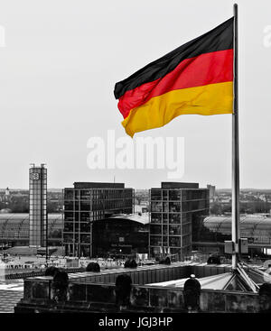 Drapeau allemand sur Berlin Banque D'Images