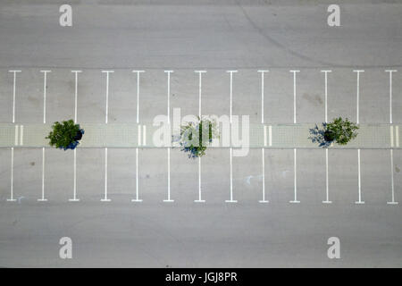 Parking vide - Descendante vue aérienne Banque D'Images
