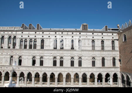 Cour intérieure du Palazzo Ducale (Palais des Doges) à Venise, Italie Banque D'Images