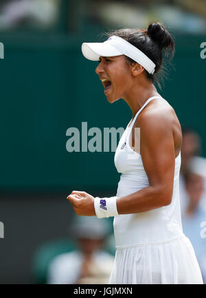 Londres, Royaume-Uni. 7 juillet, 2017. Heather Watson de Grande-bretagne célèbre au cours de la troisième série de match avec Victoria Azarenka du Bélarus au championnat à Wimbledon Wimbledon 2017, Londres, Angleterre le 7 juillet 2017. Credit : Han Yan/Xinhua/Alamy Live News Banque D'Images