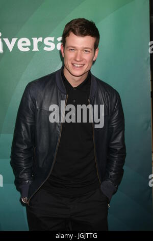 Pasadena, CA, USA. 14 Jan, 2016. LOS ANGELES - jan 14 : Ed Speelers NBCUniversal au TCA Câble Appuyez sur Jour de l'hiver 2016 à l'hôtel Langham Huntington Hotel le 14 janvier 2016 à Pasadena, CA Crédit : Kay Blake/ZUMA/Alamy Fil Live News Banque D'Images