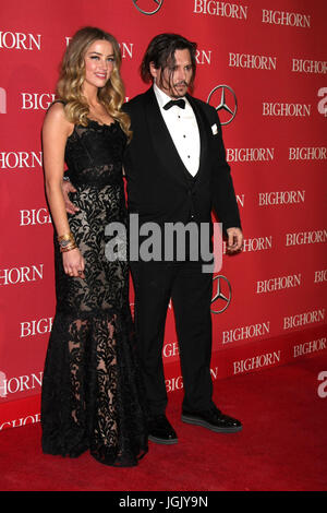 Palm Springs, CA, USA. 2 Jan, 2016. PALM SPRINGS - JAN 2 : ambre entendu, Johnny Depp à la 27e Festival International du Film de Palm Springs Gala à la Convention Centre le 2 janvier 2016 à Palm Springs, CA Crédit : Kay Blake/ZUMA/Alamy Fil Live News Banque D'Images