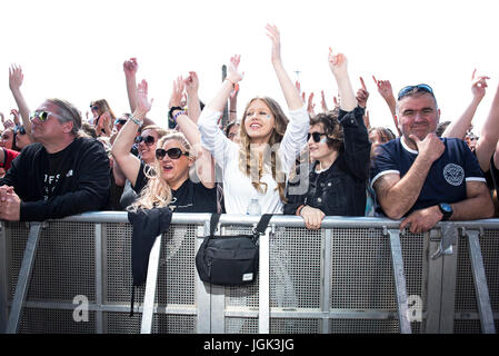 Glasgow, Royaume-Uni. 08 juillet, 2017. fans de bonne humeur au Festival 2017 TRNSMT, Glasgow Green, Glasgowl 08/07/2017 Credit : Gary Mather/Alamy Live News Banque D'Images