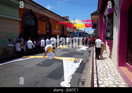 24e Septembre 2014, Leon, NICARAGUA - rues décorées pour célébrer la fête de la Virgen de la Merced, le saint patron de Leon au Nicaragua Banque D'Images