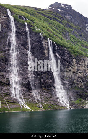 Sept Sœurs, la 39e plus haute cascade en Norvège Banque D'Images