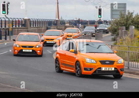 2006 Ford Focus St-3 soupir les supercars de l'autre côté du nord-ouest redescendent sur Southport pour un sommet à l'indice d'octane élevé. Banque D'Images