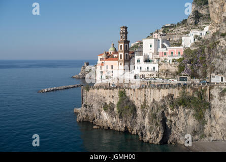 L'Italie, Domaine des Alysses région, Côte Amalfitaine. La ville de Atrani Banque D'Images