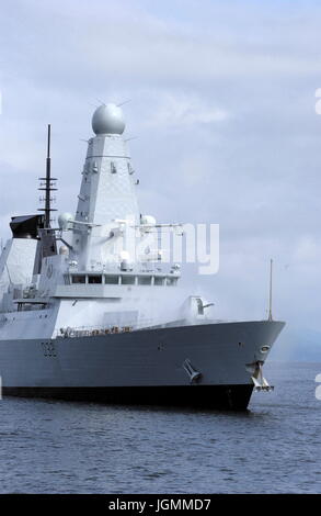 AJAXNETPHOTO. 1ER MAI 2008, Largs, Ecosse. - Nouveau TYPE 45 destroyer HMS DARING (PAS ENCORE), SUR LES ESSAIS EN MER - PAR JET. PHOTO:JONATHAN EASTLAND/AJAX REF:D180105 670 Banque D'Images