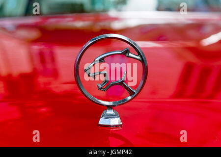 BERLIN - 17 juin 2017 : Le ormanent de Mercury Cougar Villager, 1977. Close-up. Les Classic Days Berlin 2017. Banque D'Images