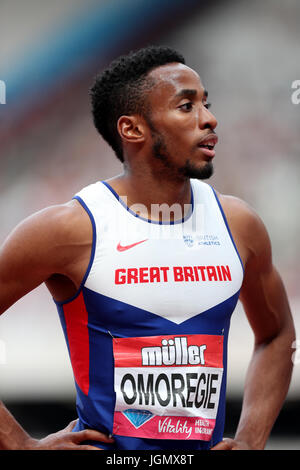 La société britannique David Omoregie après la finale 110 m haies lors des Jeux de Londres 2017 Muller anniversaire au London Stadium. Association de presse Photo. Photo date Dimanche 9 juillet 2017. Crédit photo doit lire Chris Radburn/PA Editorial uniquement, à des fins commerciales, d'être approuvé par l'Athlétisme britannique Banque D'Images