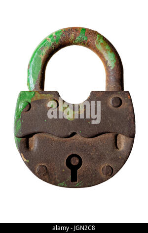 Objets isolés : old rusty vert, cadenas fermé, sur fond blanc Banque D'Images