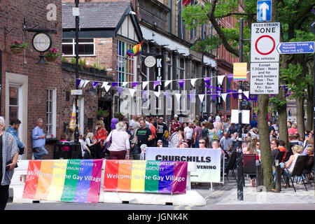 Manchester, UK. 08 juillet, 2017. sparkle événement sur Canal Street, Manchester. crédit : jazzlove/Alamy live news Banque D'Images