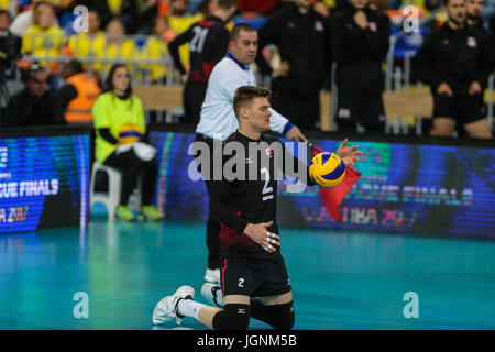 Curitiba, Brésil. 8e juillet, 2017. Perrin de l'Équipe Canada au cours d'un match pour la troisième place entre le Canada et USA de la Ligue mondiale FIVB 2017 Volley-ball à l'Arena da Baixada Stadium le 8 juillet 2017 à Curitiba, au Brésil. Foto : Geraldo Bubniak : Crédit photo : Geraldo Bubniak/ZUMA/Alamy Fil Live News Banque D'Images