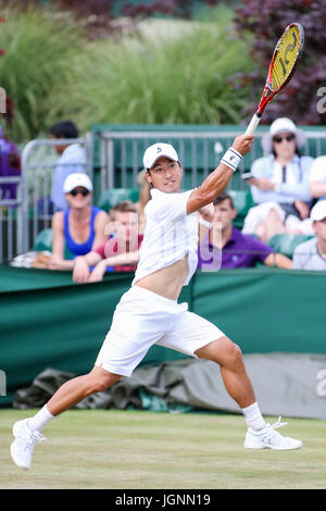 Londres, Royaume-Uni. 7 juillet, 2017. Yusuke Watanuki (JPN) Tennis : Yusuke Watanuki du Japon au cours de la première ronde de la match de tennis sur gazon de Wimbledon contre Dmitry Tursunov Championnats de Russie et Daria Gavrilova de l'Australie à l'All England Lawn Tennis et croquet Club à Londres, Angleterre . Credit : AFLO/Alamy Live News Banque D'Images