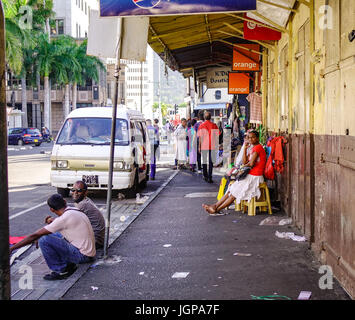 Port Louis, Maurice - Jan 4, 2017. Les gens au marché central de Port Louis, à Maurice. Port Louis est la capitale administrative et de l'i Banque D'Images