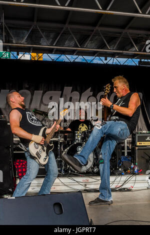 Le légendaire groupe de punk D.O.A est ressuscité et les roches le Khatsahlano Festival, Kitsilano, Vancouver, Colombie-Britannique, Canada. Banque D'Images