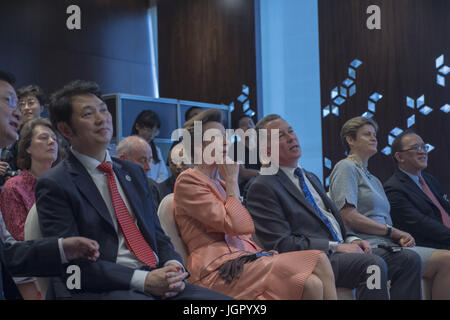 Changsha, Changsha, Chine. 7 juillet, 2017. Changsha, Chine-juillet 7 2017 : (usage éditorial uniquement. Chine OUT) la princesse Anne assiste à une cérémonie de signature entre le WWF et l'administration des forêts de l'Hunan pour¨¨P Â re David''s de réintroduction de cerfs à Changsha, Province du Hunan en Chine centrale, le 7 juillet 2017. Au cours de la cérémonie, l'hôte chinois Wang Yan est nommé ambassadeur du WWF de¨¨P Â re David''s deer. Crédit : SIPA Asie/ZUMA/Alamy Fil Live News Banque D'Images