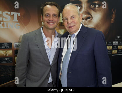 Monaco, Monaco. 08 juillet, 2017. Monaco, Monte Carlo - Juillet 08, 2017 Super Série mondiale de boxe : Projet de Gala et tirer pour le Trophée Muhammad Ali avec Wilfried Sauerland et Fils Nisse | Verwendung weltweit Credit : dpa/Alamy Live News Banque D'Images