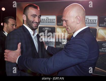 Monaco, Monaco. 08 juillet, 2017. Monaco, Monte Carlo - Juillet 08, 2017 Super Série mondiale de boxe : Projet de Gala et tirer pour le trophée avec Muhammad Ali Murat Gassiev et Krzysztof Wlodarczyk pour le concours de Cruiserweight | Verwendung weltweit Credit : dpa/Alamy Live News Banque D'Images