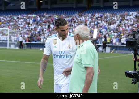 Madrid, Madrid, Espagne. 10 juillet, 2017. Theo Hernandez au cours de la présentation du défenseur Français Théo Hernandez en tant que nouveau joueur de l'équipe, qui s'est tenue à Santiago Bernabeu à Madrid, Espagne, le 10 juillet 2017. Theo Hernandez a signé pour les 6 saisons. Crédit : Jack Abuin/ZUMA/Alamy Fil Live News Banque D'Images