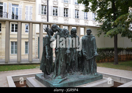 PARIS - Août 3 : Les Bourgeois de Calais au Musée Rodin à Paris, France, est montré ici le 3 août 2016. Banque D'Images