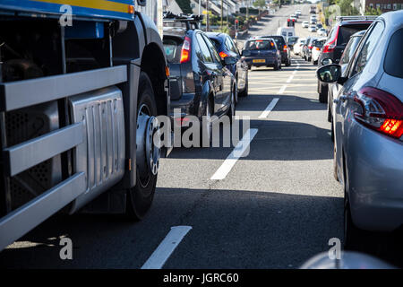 Traffic Jam nox,la pollution des voitures,voitures,diesel,trafic,congestion 4Wd, 4x4, l'air, de l'automobile, de l'automobile, automobiles, tourbillonnent, c02, voiture, voitures, fermer, gros plan, Banque D'Images