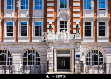 Hamilton House, Mabledon Place, siège de l'Union nationale des enseignants, l'Arrondissement de Camden, Londres, Angleterre, Royaume-Uni Banque D'Images