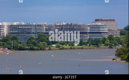 WASHINGTON, DC, USA - Watergate Complex, sur la rivière Potomac. Banque D'Images