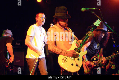 Chester Bennington de linkin park camp freddy roxy West Hollywood. Banque D'Images