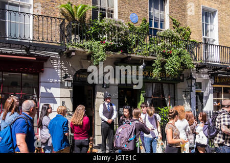 Le musée Sherlock Holmes au 221B Baker Street, Londres, Angleterre, Royaume-Uni Banque D'Images