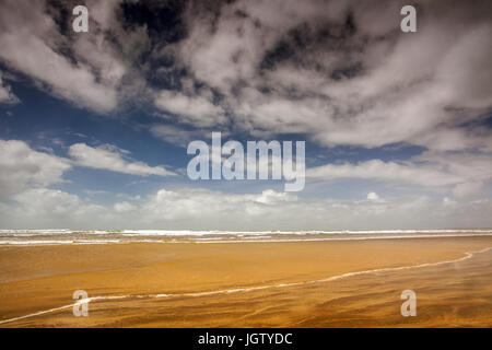 La très belle Westward Ho ! Plage dans le Nord du Devon , Angleterre , Royaume-Uni Banque D'Images