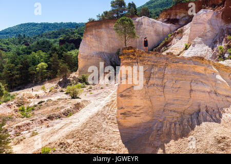 Rustrel, Parc naturel régional du Luberon, le Colorado provençal (anciennes carrières d'ocres) 84 Banque D'Images