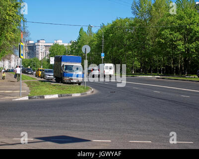 Les routes et les rues de Moscou au printemps Banque D'Images