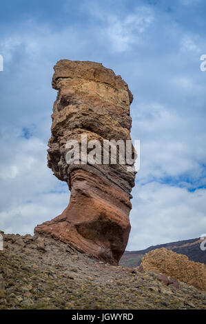 Photo verticale de célèbre Garcia rock, Tenerife Banque D'Images