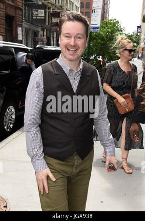 New York, NY, USA. 11 juillet, 2017. Matt Reeves, sur la promotion de la "guerre pour la Planète des Singes" Dehors et environ pour la célébrité Candids - TUE, New York, NY 11 juillet 2017. Credit : Derek Storm/Everett Collection/Alamy Live News Banque D'Images