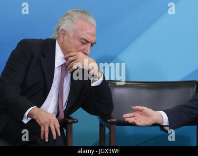 Le Brésil. 11 juillet, 2017. BrasÃ-Lia, 11/07/2017 - Michel Temer, Presidente da Republica, durante Lançamento do Programa Nacional de¡FundiÃ RegularizaçÃ£o ria. Bruno Spada/Tripé Fotografia (crédit Image : © TripeFoto via ZUMA Press) Banque D'Images