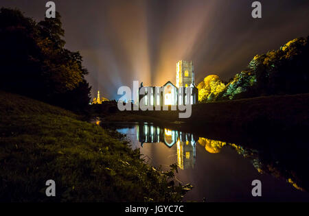 Abbaye de fontaines Banque D'Images