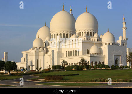 La Mosquée Sheikh Zayed. 1995. Émirat d'Abu Dhabi. Banque D'Images