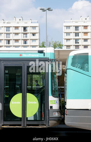 Road station du Pont de Sèvres, Bolougne-Billancourt, Hauts-de-Seine (92), Ile de France, France Banque D'Images