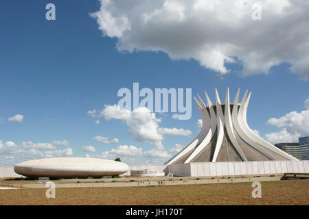 Cathédrale métropolitaine la nôtre Mme Aparecida, District Fédéral, Brasília, Brésil Banque D'Images