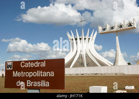 Cathédrale métropolitaine la nôtre Mme Aparecida, District Fédéral, Brasília, Brésil Banque D'Images