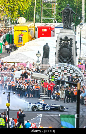 Williams F1 manifestation autour de Piccadilly Circus, Londres, 2004 Banque D'Images