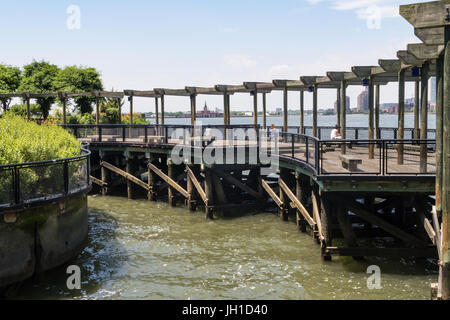 South Cove sur l'Hudson, Battery Park City, NYC Banque D'Images