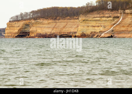 Bridal Veil Falls à Pictured Rocks National Lakeshore à Munising, Michigan Banque D'Images