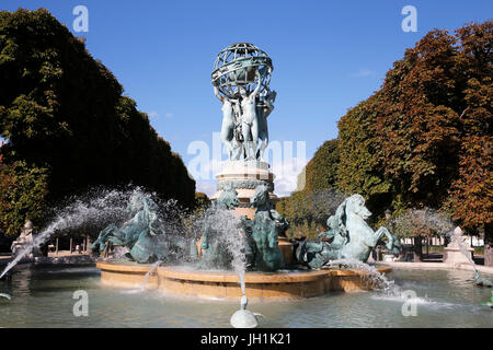 Les grands explorateurs' Garde, Paris. 'Les 4 parties du monde" fontaine en bronze conçue par Carpeaux et sculpté par Davioud en 1875. La France. La France. Banque D'Images