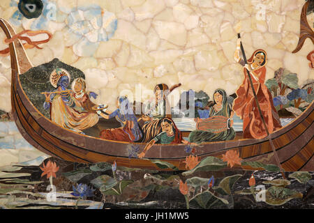 Mosaïque représentant dieu hindou Krishna avec les gopis dans un bateau . L'Inde. Banque D'Images