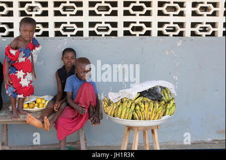 Marché de fruits d'Afrique. Lome. Le Togo. Banque D'Images